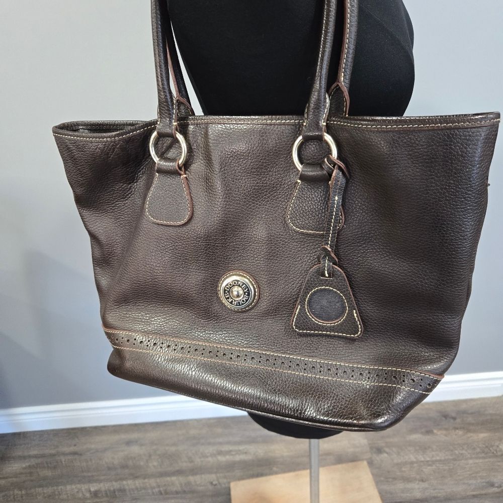 🐢 Vintage Dooney & Bourke Brown Pebbled Leather Tote! - Picture 10 of 13